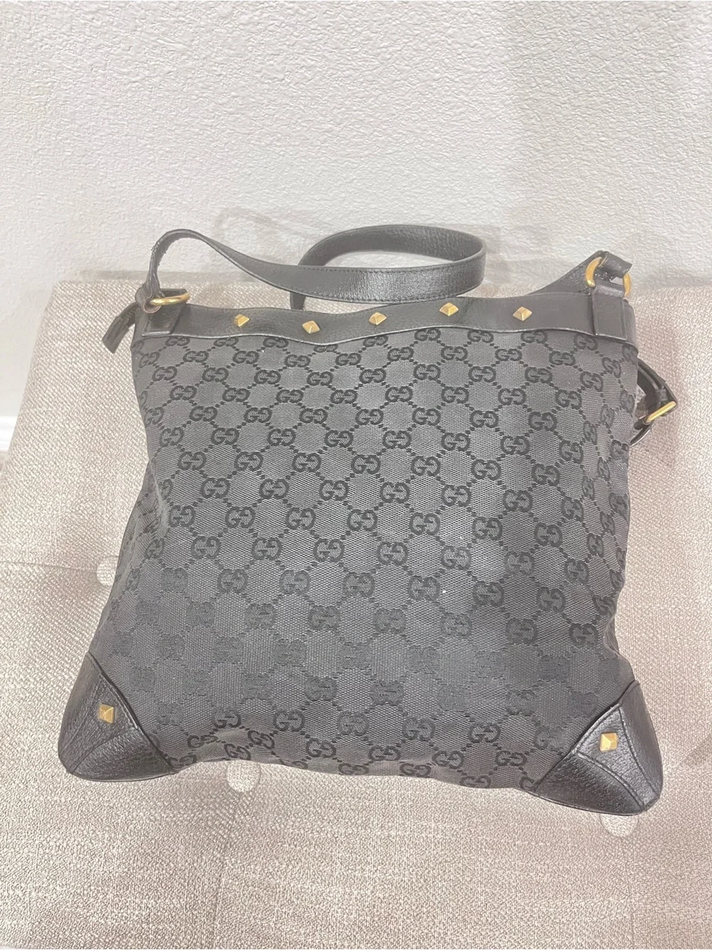 GUCCI GG CANVAS NAILHEAD CROSSBODY BAG.